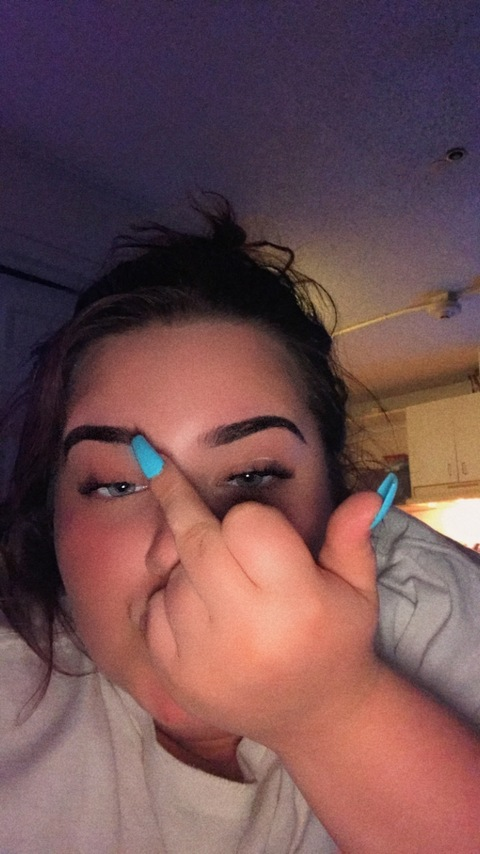 bigtittystoner photo 1