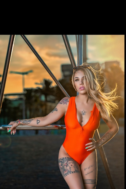 emilypoisonx photo 1