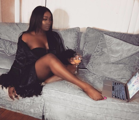 honeysweetss photo 1