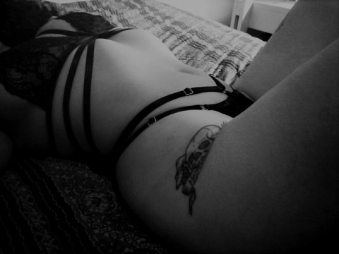 kinkybethfree photo 1