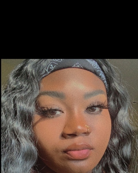 queenstarria photo 1